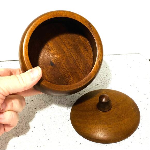 Vintage 1972 Signed Hand Turned Wood Pedestal Jar & Lid Covered Candy Dish - Picture 9 of 9